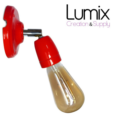 Lampe applique murale orientable en porcelaine rouge et métal chromé