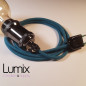 Lampe à suspendre douille vintage métal Perle noire de Tahiti avec interrupteur rotatif intégré et câble bleu lagon Lampe à suspendre douille vintage métal Perle noire de Tahiti avec interrupteur rotatif intégré et câble bleu lagon