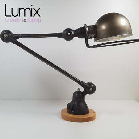 Lampe JIELDE entièrement restaurée et montée en applique murale