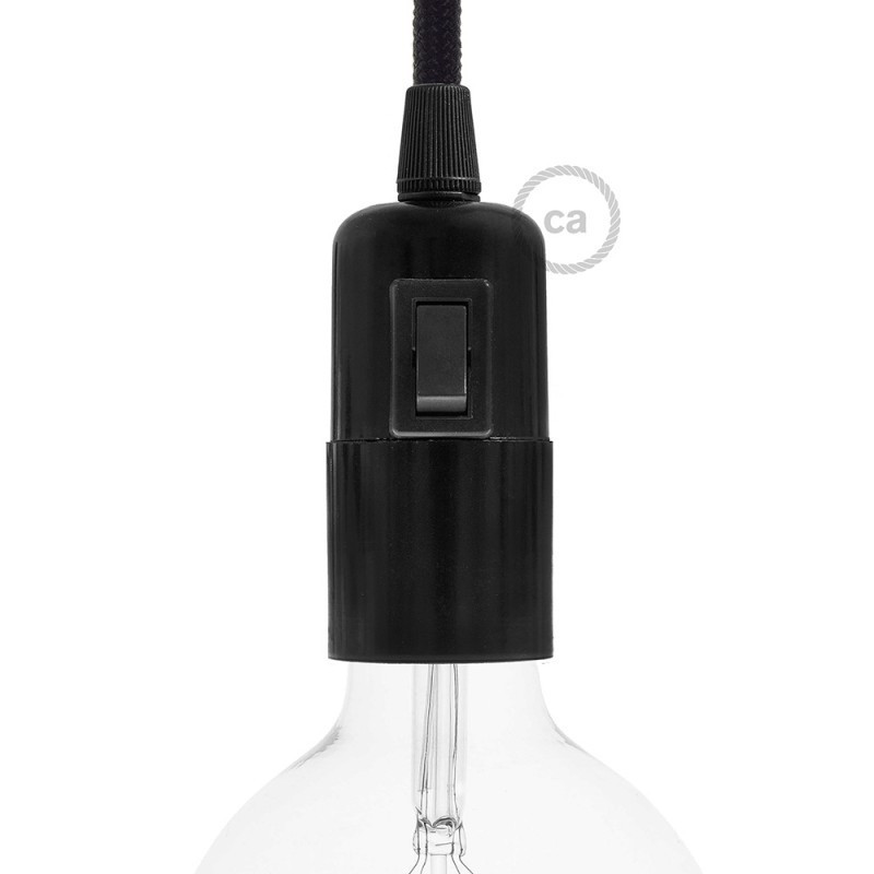 Douille E27 lisse en bakélite noire avec interrupteur incorporé Douille E27 lisse en bakélite noire avec interrupteur incorporé
