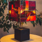 Lampe à poser LUXF-SERIE1 en vitrail Tiffany, béton noir, cuivre et laiton Lampe à poser LUXF-SERIE1 en vitrail Tiffany, béton noir, cuivre et laiton