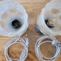 Paire de lampe à poser des année 1950 en métal Régule et verre ornés moulé d'origine - Entièrement restaurée Paire de lampe à poser des année 1950 en métal Régule et verre ornés moulé d'origine - Entièrement restaurée