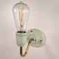 Applique véritable porcelaine verte pastel et tube col de cygne en laiton ciré ou métal vernis Applique véritable porcelaine verte pastel et tube col de cygne en laiton ciré ou métal vernis