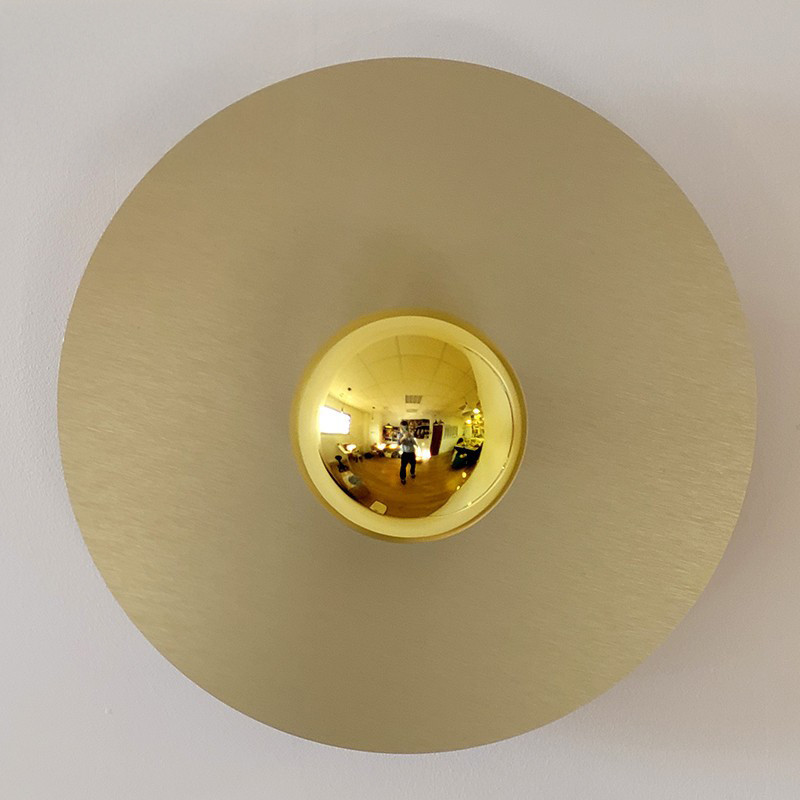 Applique HELIOS murale ou en plafonnier disque composite aluminium 3mm brossé or 30 cm ou 22 cm Applique HELIOS murale ou en plafonnier disque composite aluminium 3mm brossé or 30 cm ou 22 cm