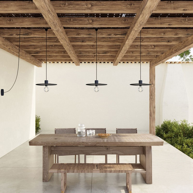 Guirlande mobile 6,5 mètres pour l'extérieur 3 lampes IP65 - Kit monté
