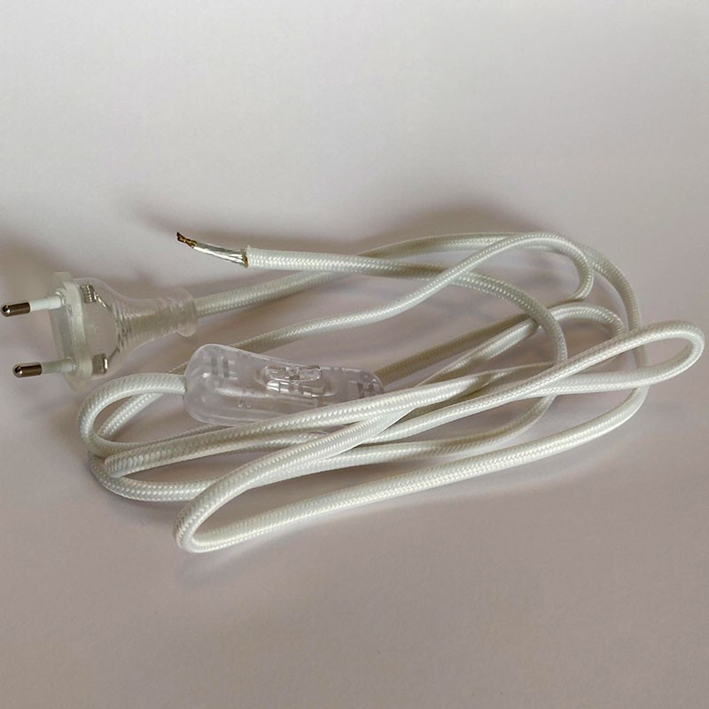 Cordon alimentation textile blanc pour lampe ou récepteur petite puissance 2,5 A Cordon alimentation textile blanc pour lampe ou récepteur petite puissance 2,5 A