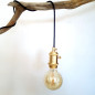 Lampe à suspendre douille vintage métal dorée à interrupteur rotatif intégré Lampe à suspendre douille vintage métal dorée à interrupteur rotatif intégré